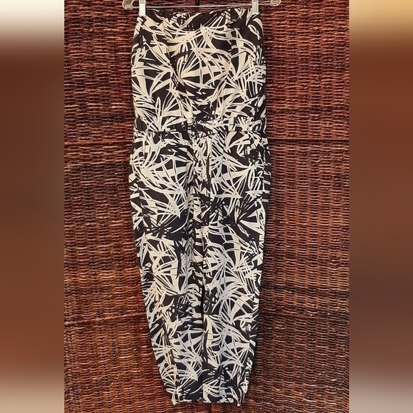 Ann Taylor Loft Linen Jumpsuit Strapless Resortwear Travel Cruise Vacation Beach - Picture 2 of 11